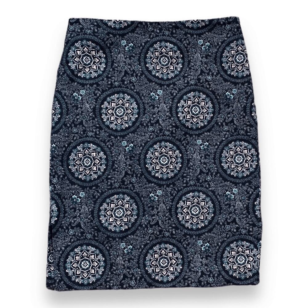 Loft Outlet Skirt Navy Blue Floral Geometric Print Pencil Petite Size 2 Classic‎